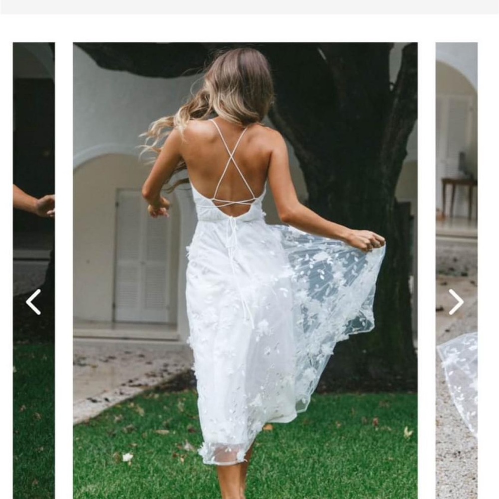 Selfie Leslie Bridal Dress